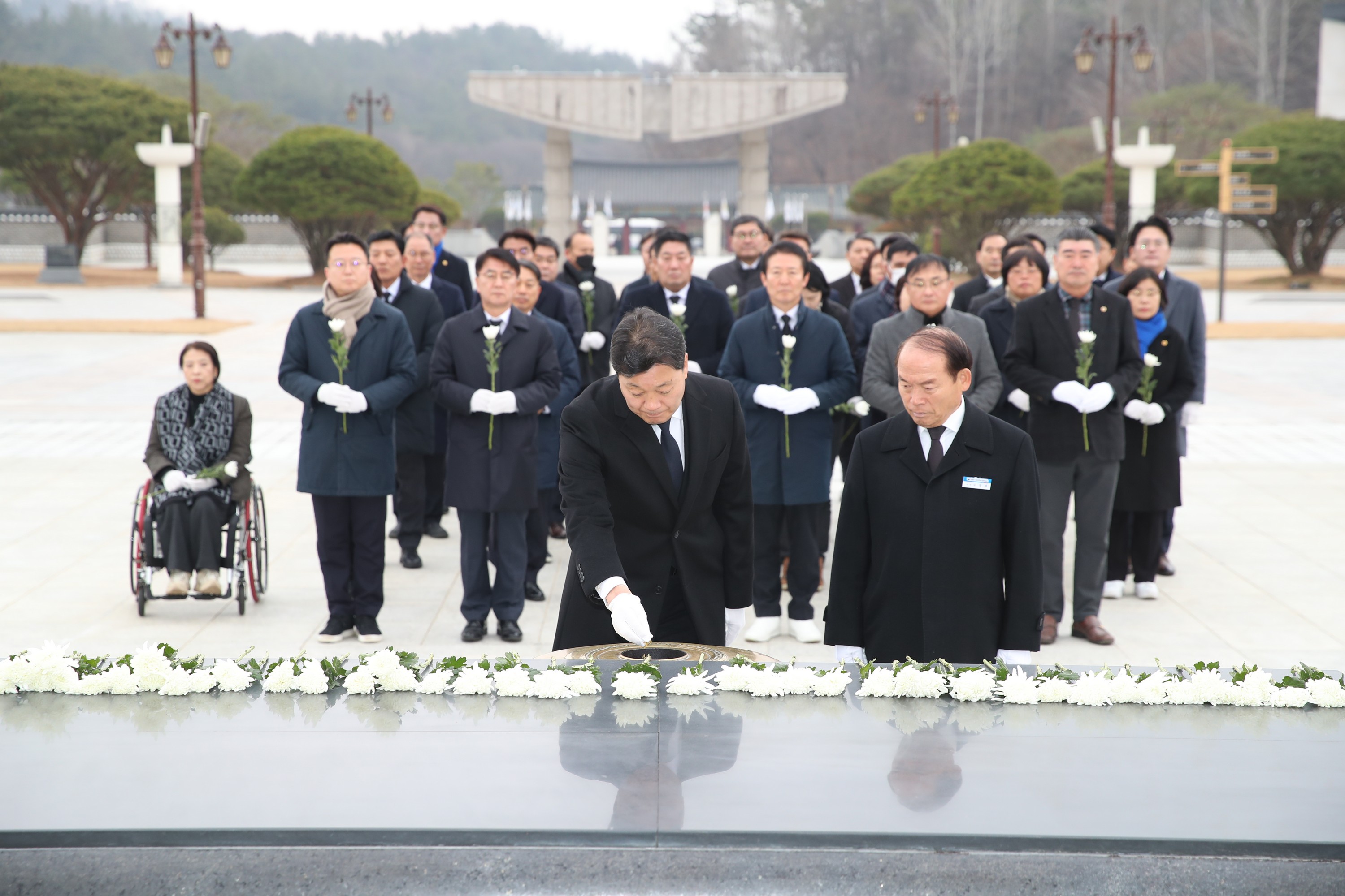 2024년 신년 국립5.18민주묘지 참배 첨부이미지 : 0001_20240102165151_1.jpg