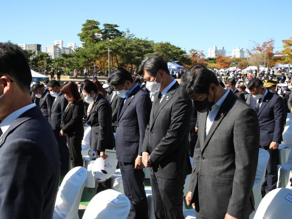 제74주기 여수.순천 10.19사건 합동추념식 첨부이미지 : 22년10월19일 제74주기 여수.순천 1019사건 합동추념식 - 0033.jpg