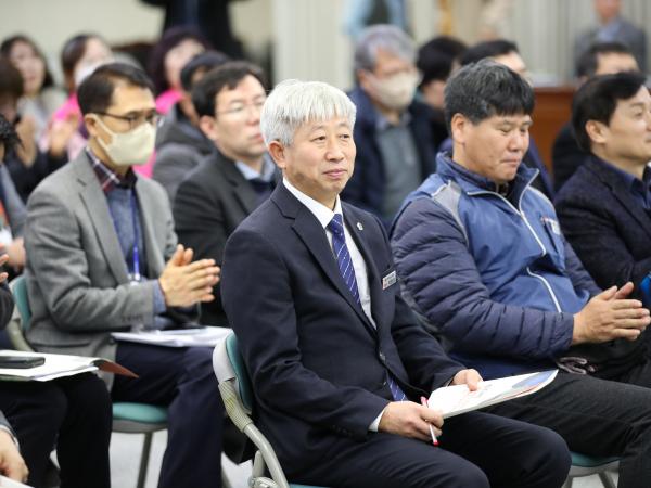 전남교육청 재정운용의 문제점과 개선방안 모색 토론회 첨부이미지 : 24년01월31일 전남교육청 재정운용의 문제점과 개선방안 모색 토론회_08.jpg