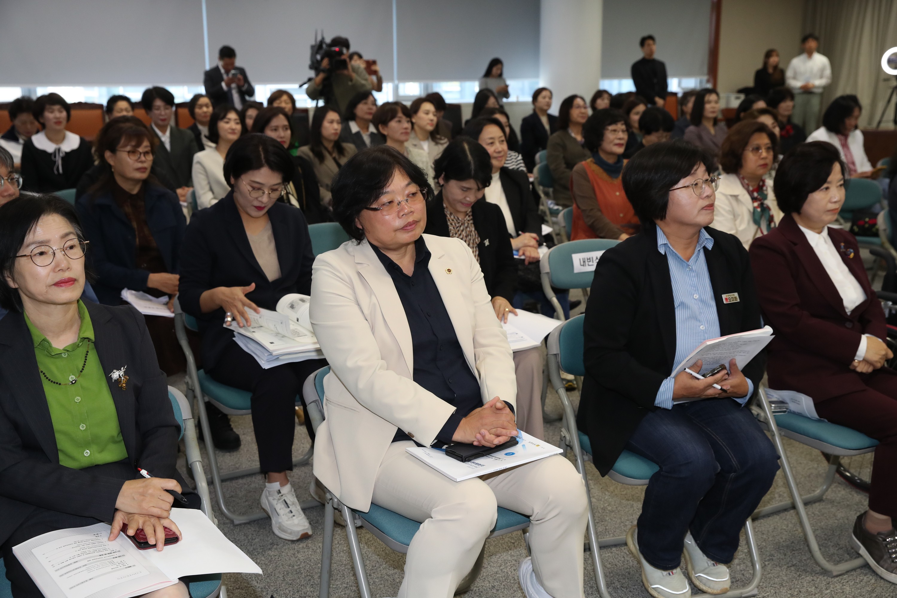 전남여성정책포럼 의제발굴 발표회 첨부이미지 : 0001_20231031144915_0.jpg