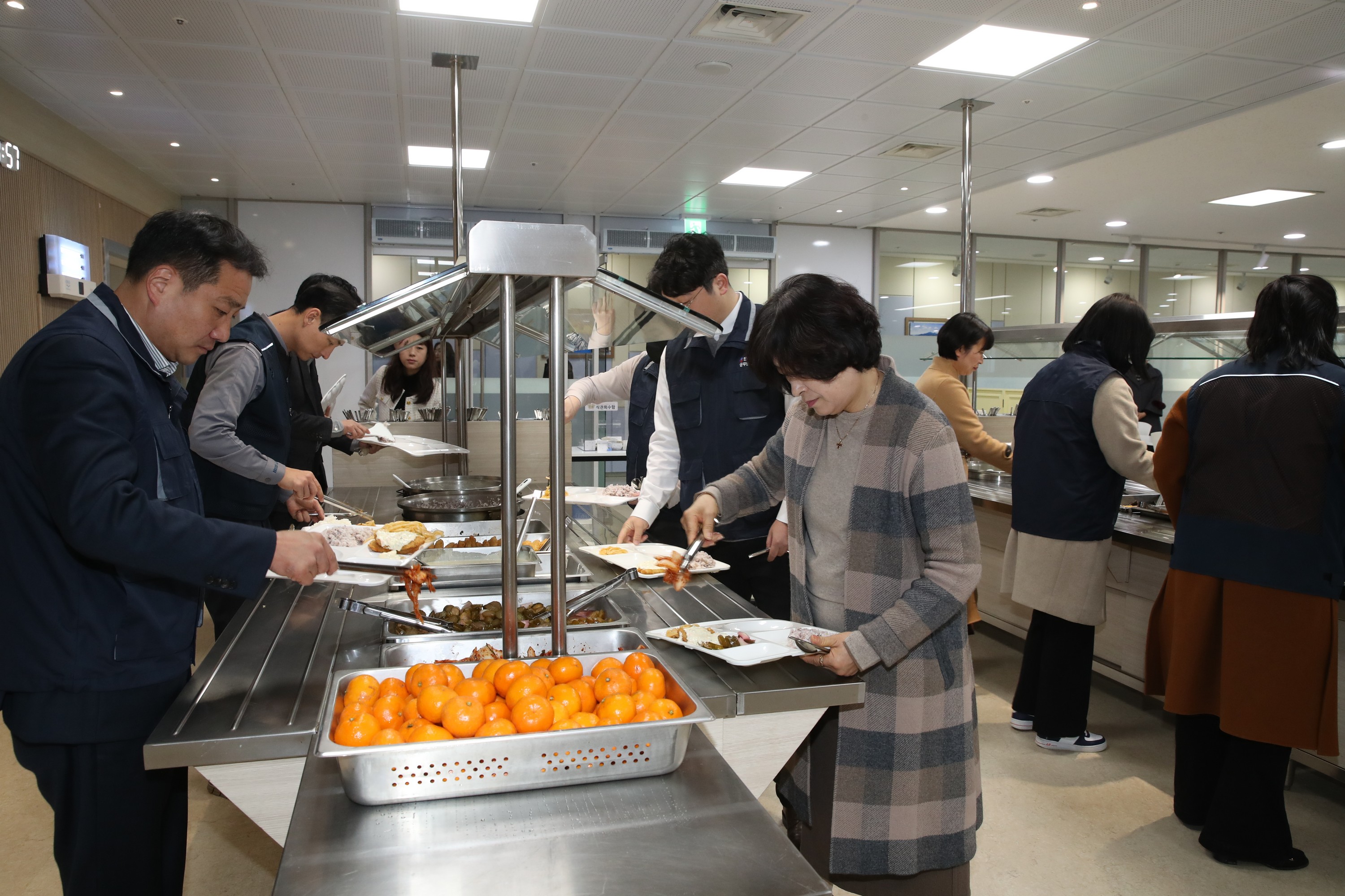 기획행정위원회-전남도공무원노조 오찬 간담회 첨부이미지 : 24년01월25일 기획행정위원회-전남도공무원노조 오찬 간담회 - 033.jpg