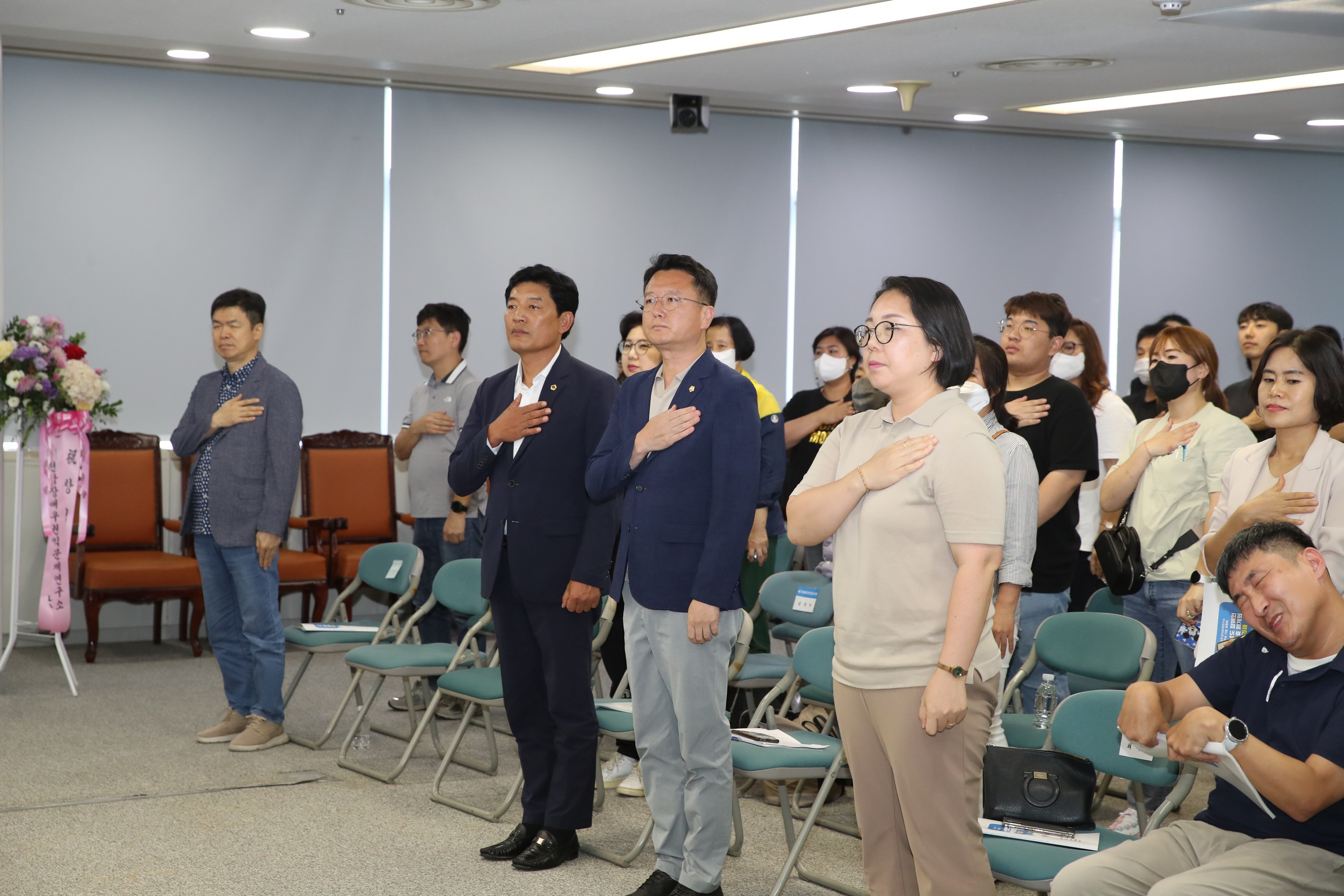 전남장애우권익문제연구소 창립20주년 기념 토론회 첨부이미지 : 23년09월06일 전남장애우권익문제연구소 창립 20주년 기념 토론회 - 004.jpg