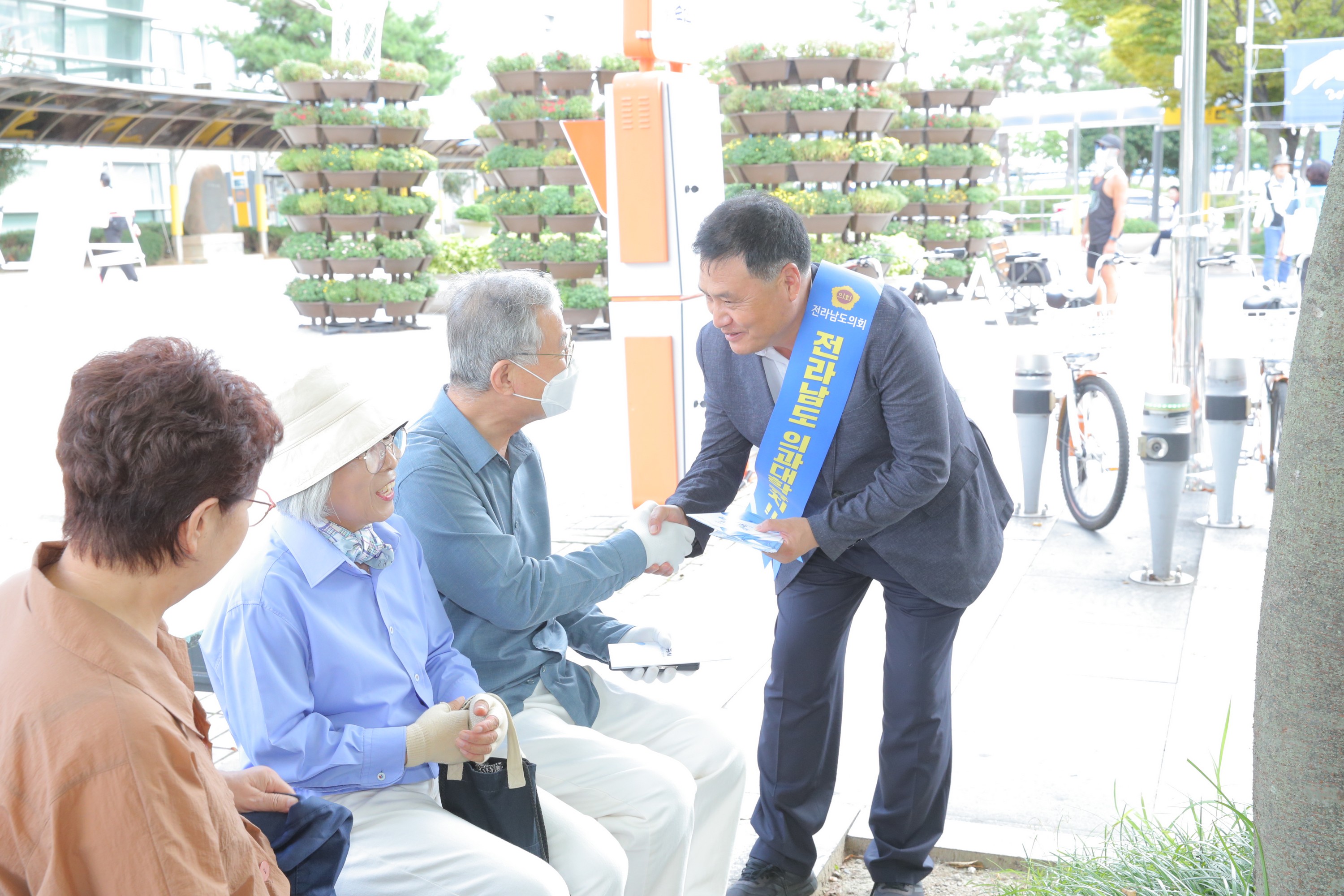 전남 의대 유치 명절 귀성객 대상 홍보활동 첨부이미지 : 0001_20230927164914_0.jpg