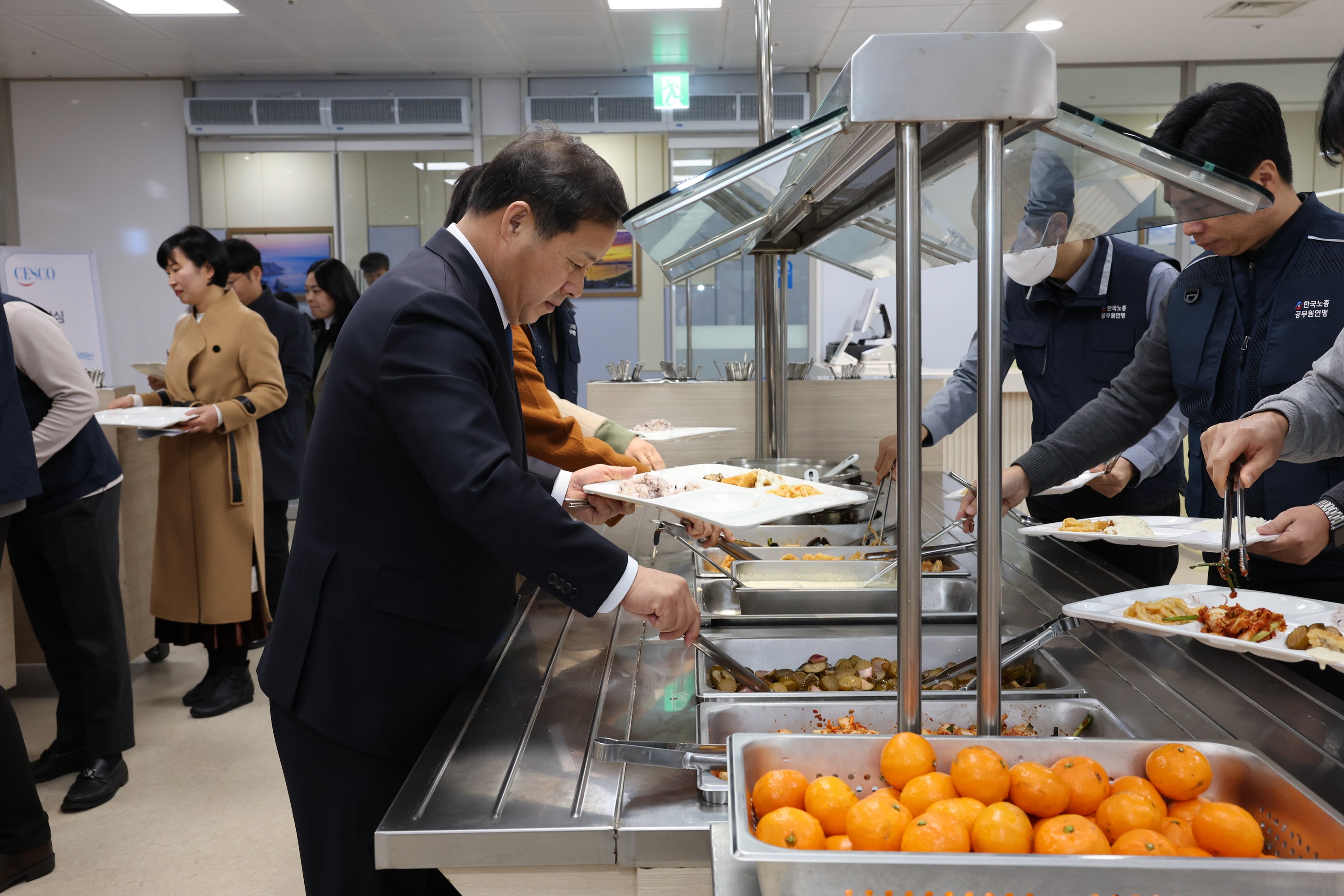 기획행정위원회-전남도공무원노조 오찬 간담회 첨부이미지 : 24년01월25일 기획행정위원회-전남도공무원노조 오찬 간담회 - 010.jpg