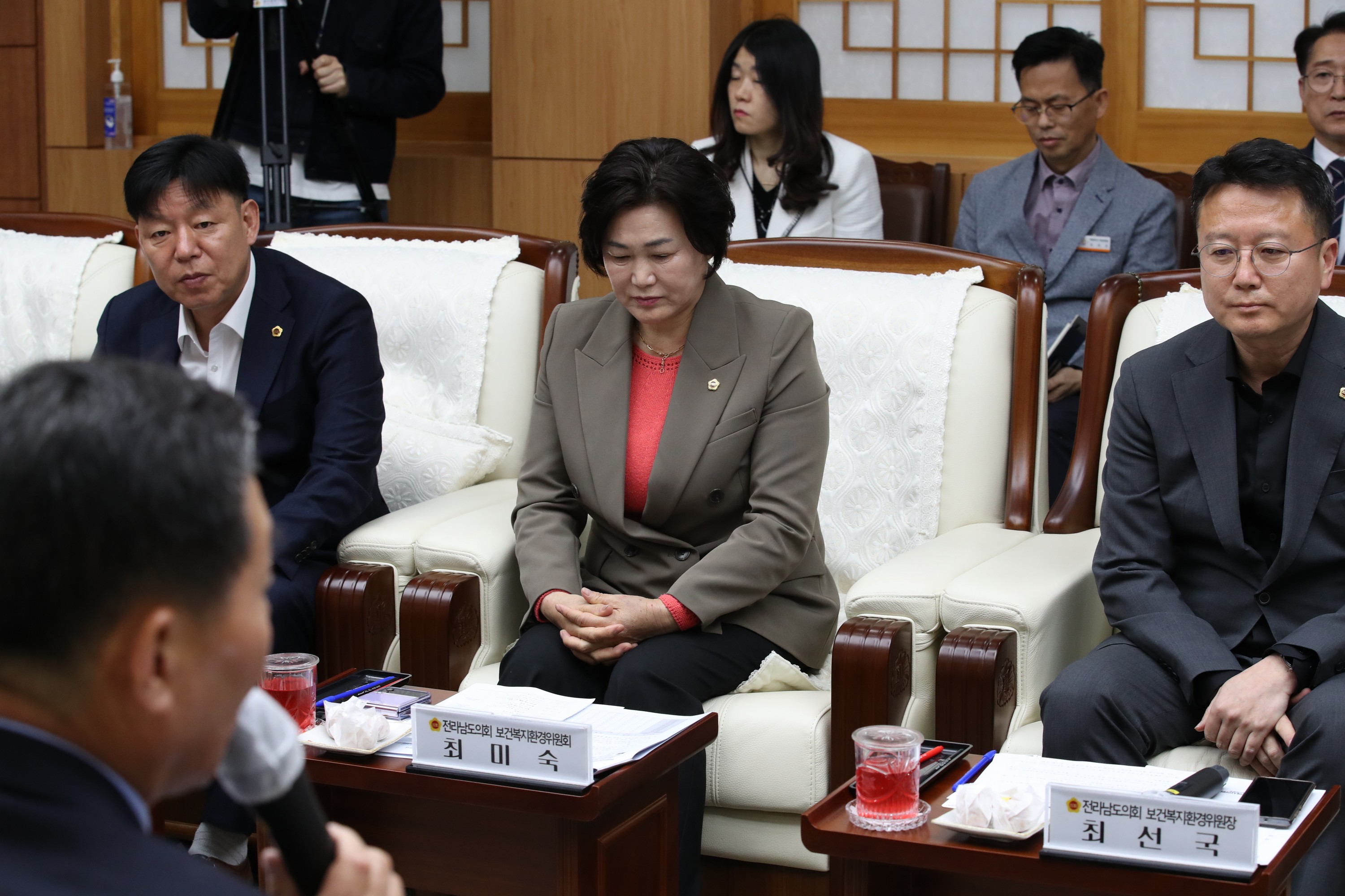 영산강 수질개선을 위한 광주-전남시도의회 협약식 첨부이미지 : 23년04월25일 영산강 수질개선응 위한 광주ㆍ전남 시도의회 협약식 - 013.jpg