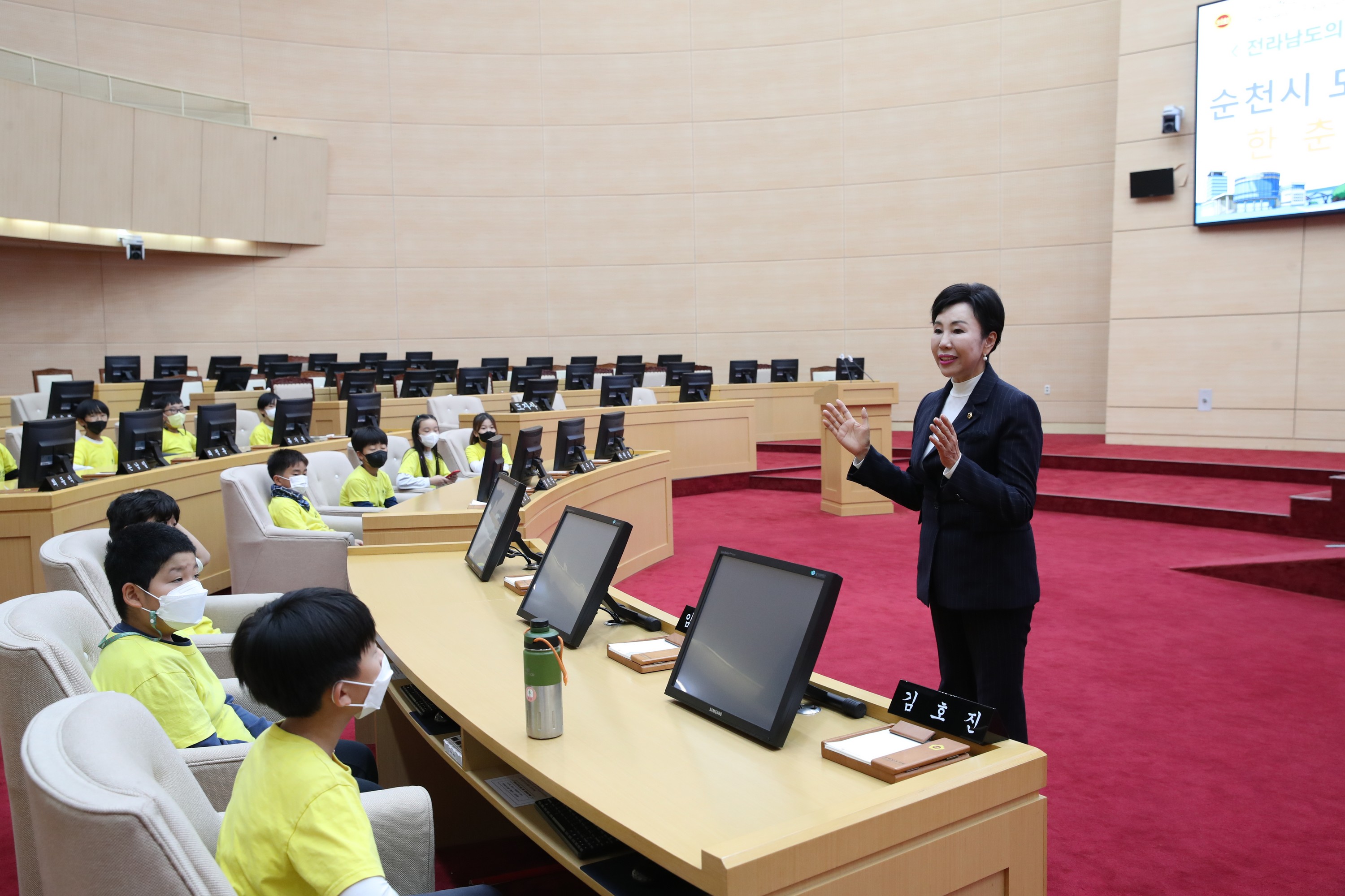 순천 인안초등학교 도의회 견학 첨부이미지 : 22년11월10일 순천 인안초등학교 도의회 견학 - 006.jpg