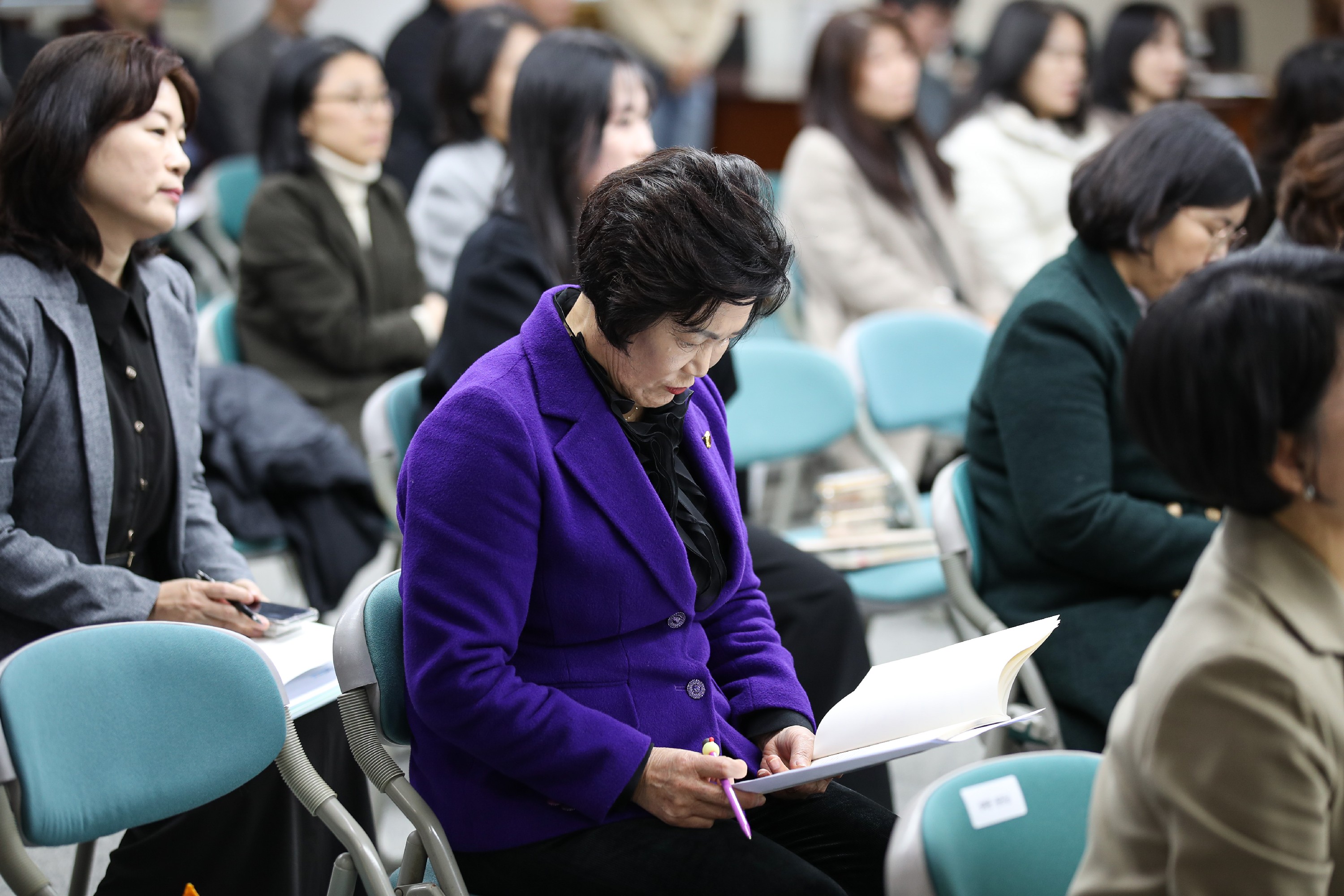 성인지 의회 관점에서 본 전라남도의회 현황 및 개선방안 첨부이미지 : 24년12월19일 성인지 의회 관점에서 본 전라남도의회 현황 및 개선방안_09.jpg