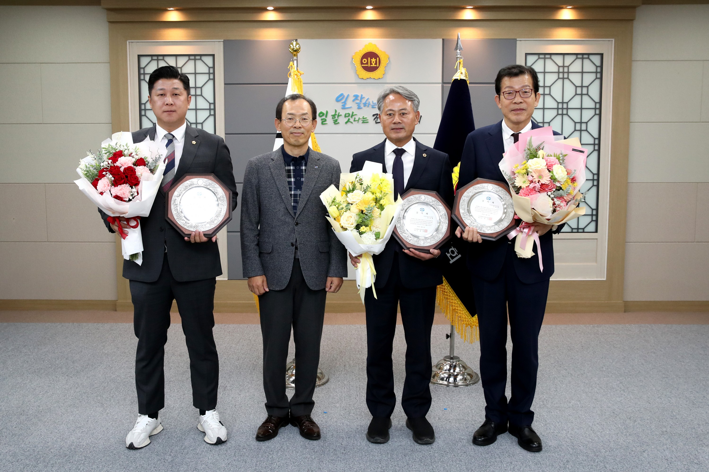 수협중앙회 감사패 전달식 첨부이미지 : 24년12월12일 수협중앙해 감사패 전달식 - 010.jpg