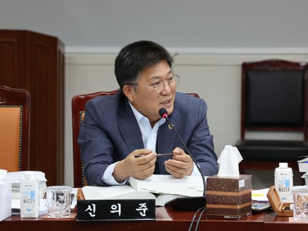 전라남도 2025년도 예산안 심사 첨부이미지 : 24년12월03일 전라남도 2025년도 예산안 심사 - 185.jpg