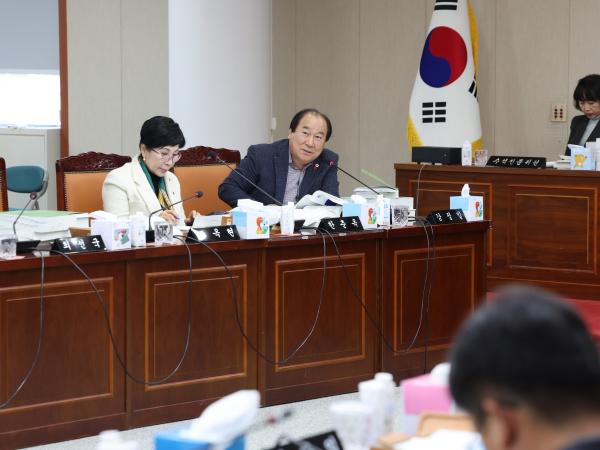 전라남도 2025년도 예산안 심사 첨부이미지 : 24년12월04일 전라남도 2025년도 예산안 심사 - 072.jpg