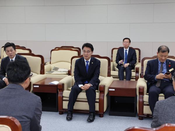 대한민국시도의회의장협의회 재난재해구호금 기탁식