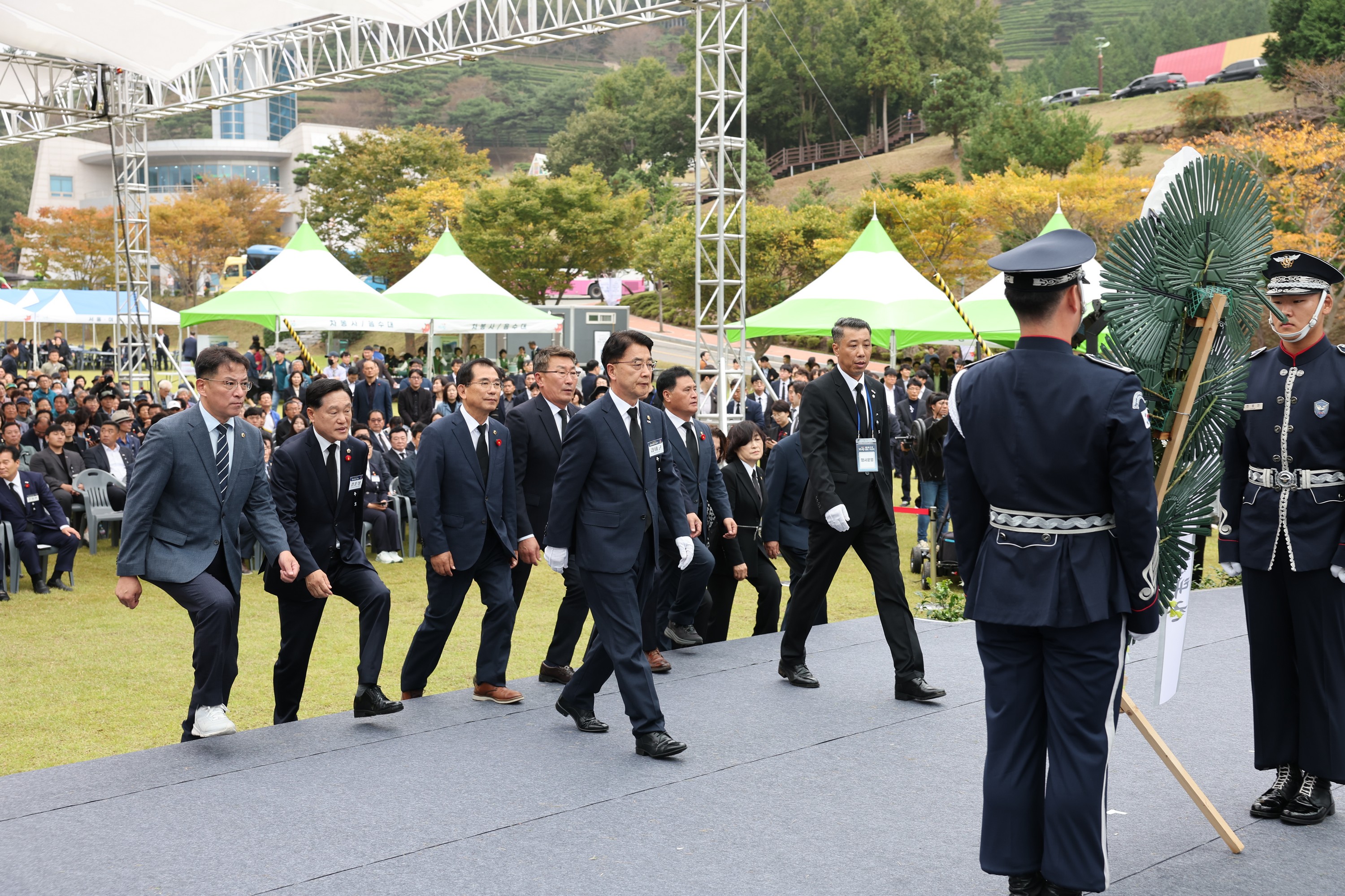 여수ㆍ순천 10.19사건 제76주기 합동추념식 첨부이미지 : 24년10월19일 여수ㆍ순천 10.19사건 제76주기 합동추념식 - 025.jpg