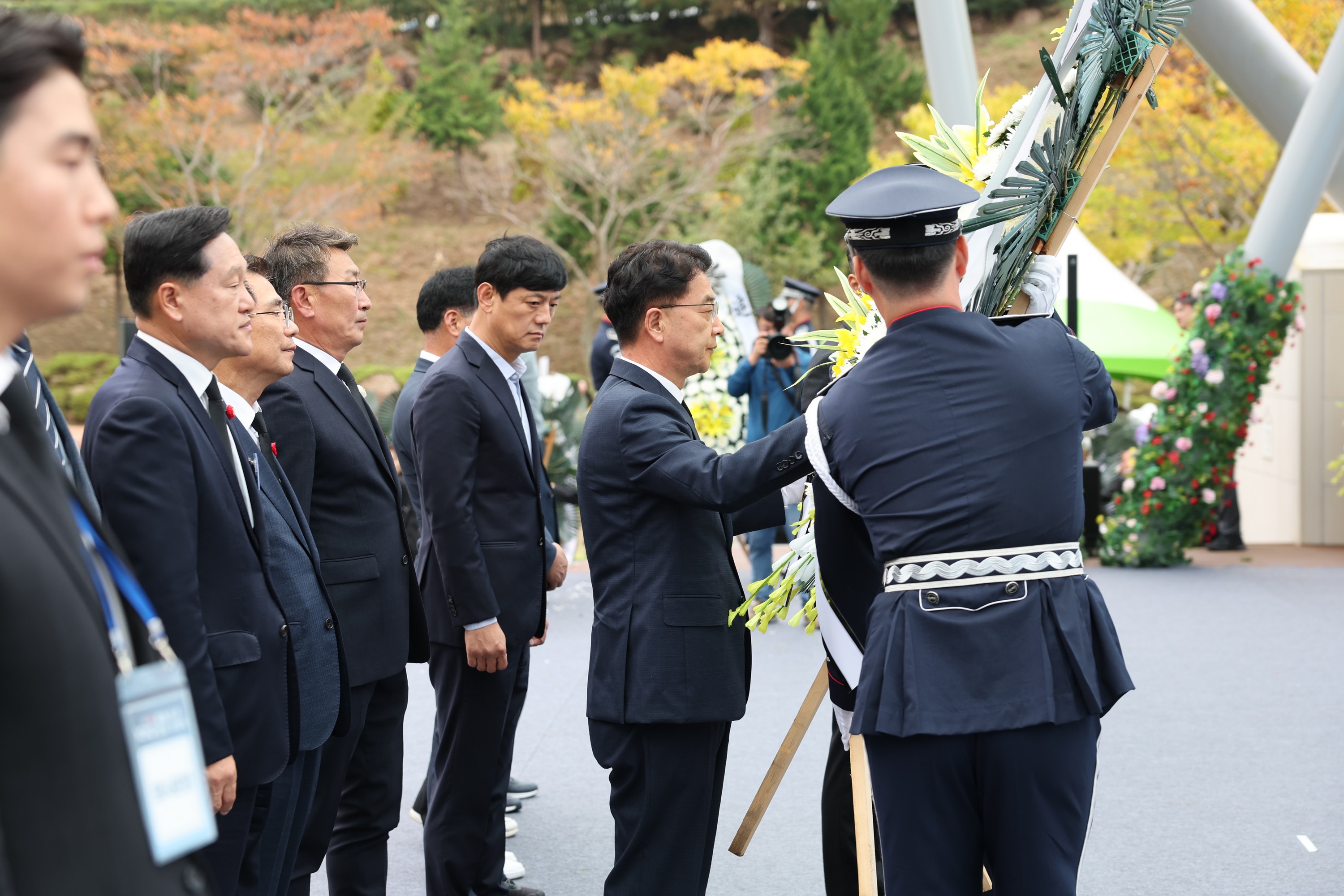 여수ㆍ순천 10.19사건 제76주기 합동추념식 첨부이미지 : 24년10월19일 여수ㆍ순천 10.19사건 제76주기 합동추념식 - 028.jpg