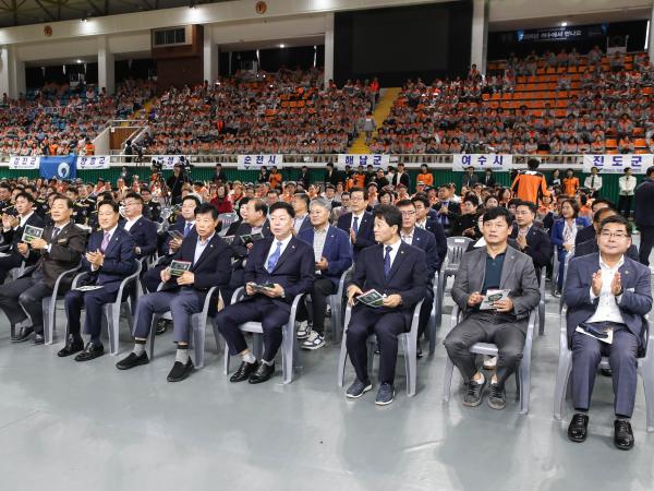 제41회 전남의용소방대 기술경연대회 첨부이미지 : 24년10월22일 제41회 전남의용소방대 기술경연대회_15.jpg