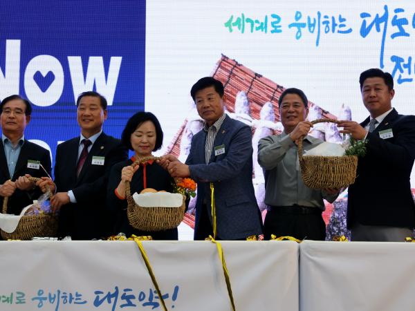 2024 전라남도 직거래장터 큰잔치 첨부이미지 : 24년10월14일 2024 전라남도 직거래장터 큰잔치 - 061.jpg