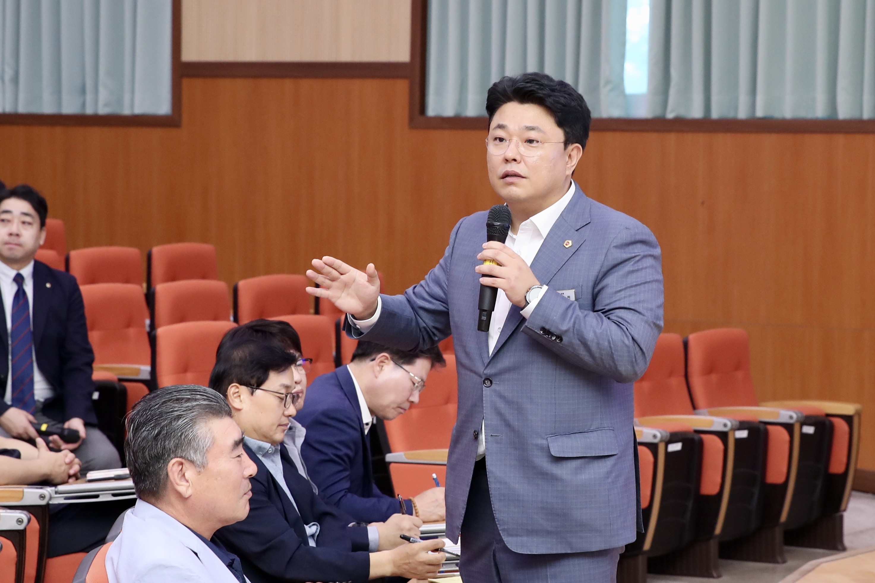 전라남도의회-전남교육가족과의 미래교육 대담회 첨부이미지 : 24년09월30일 전라남도의회-전남교육가족과의 미래교육 대담회_02.jpg