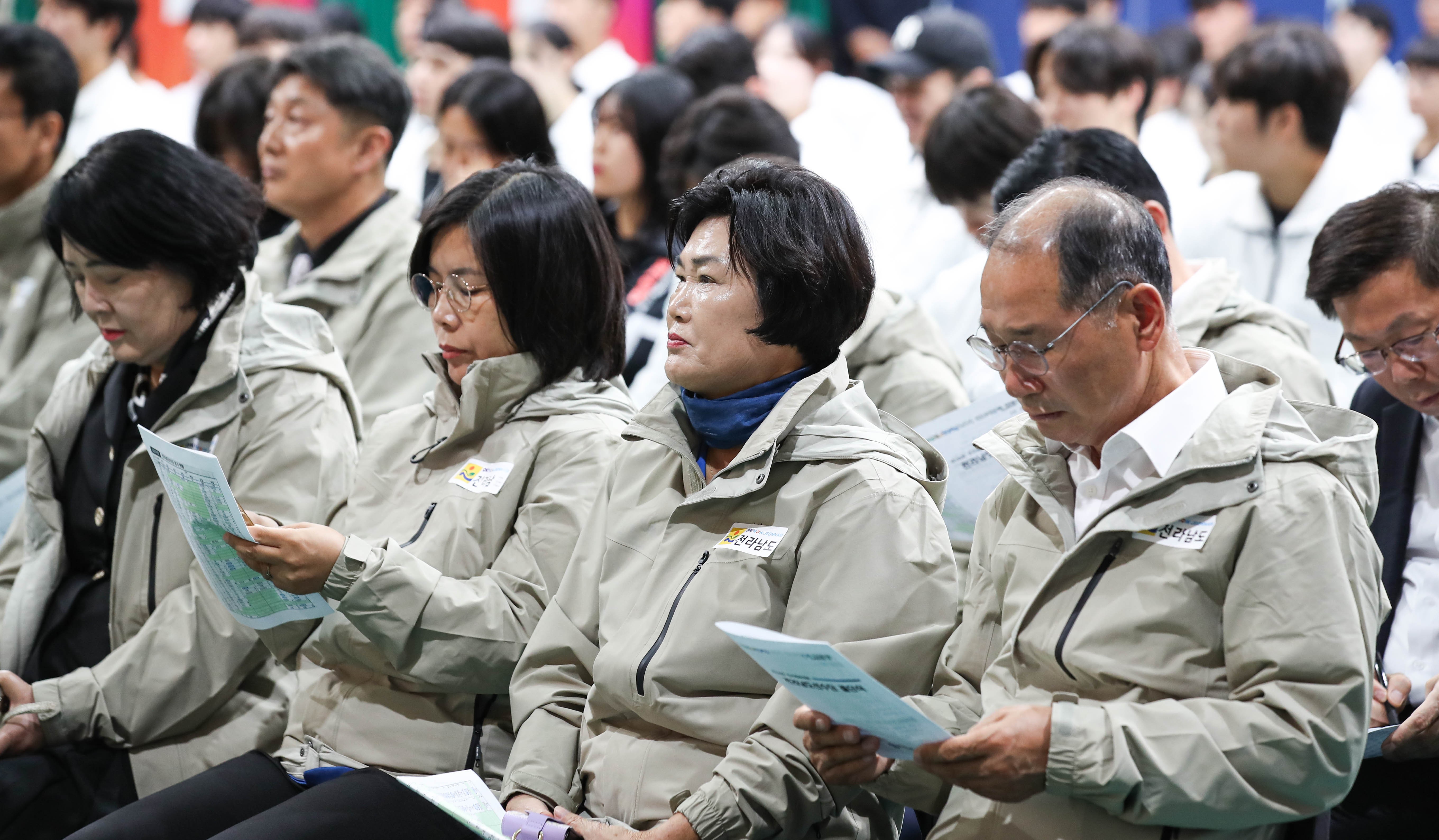 제105회 전국체전 참가 전남선수단 결단식 첨부이미지 : 24년10월07일 제105회 전국체전 참가 전남선수단 결단식_17.jpg