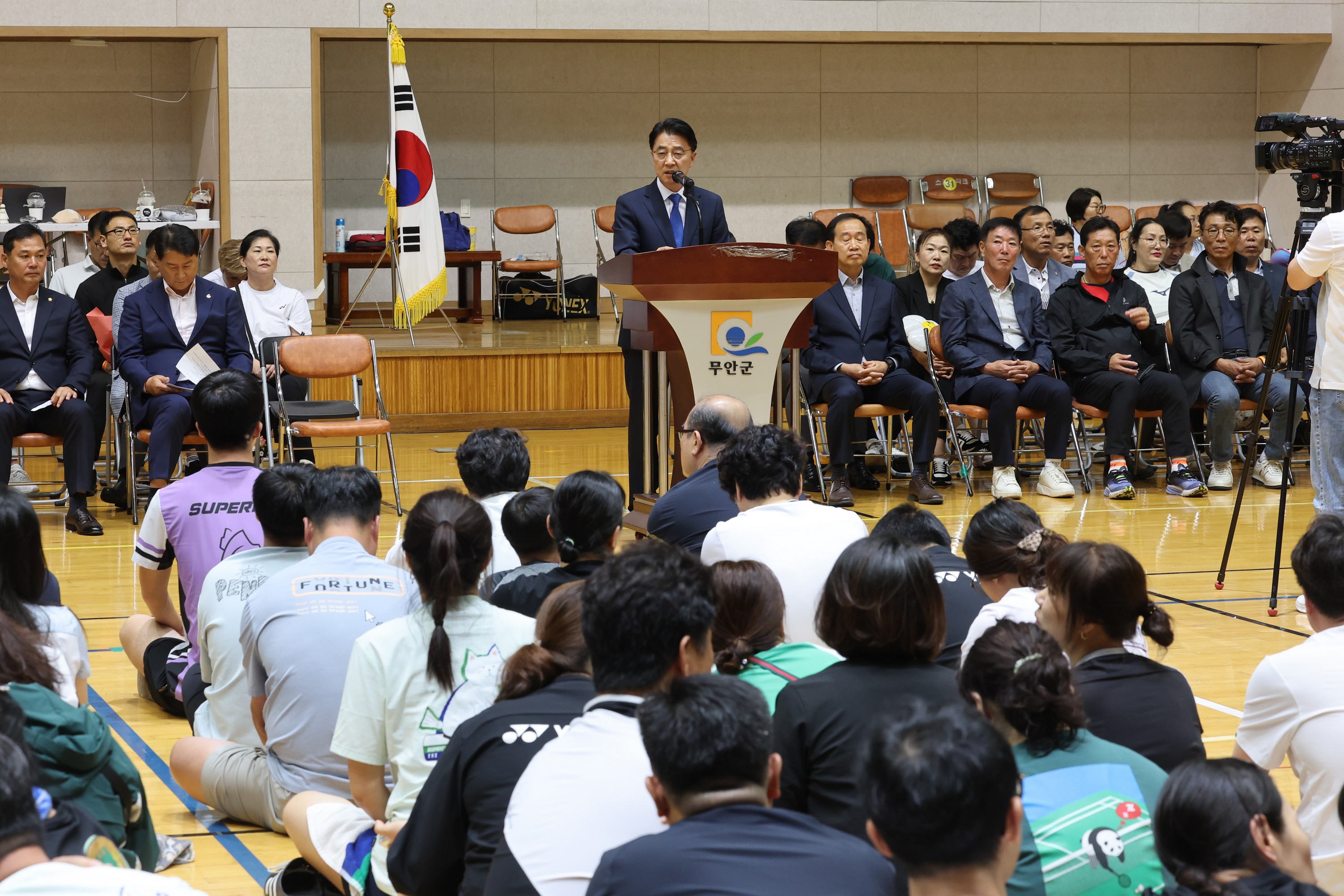 제6회 전라남도의장기 클럽최강전 배드민턴대회 첨부이미지 : 24년10월05일 제6회 전라남도의장기 클럽최강전 배드민턴대회 - 003.jpg