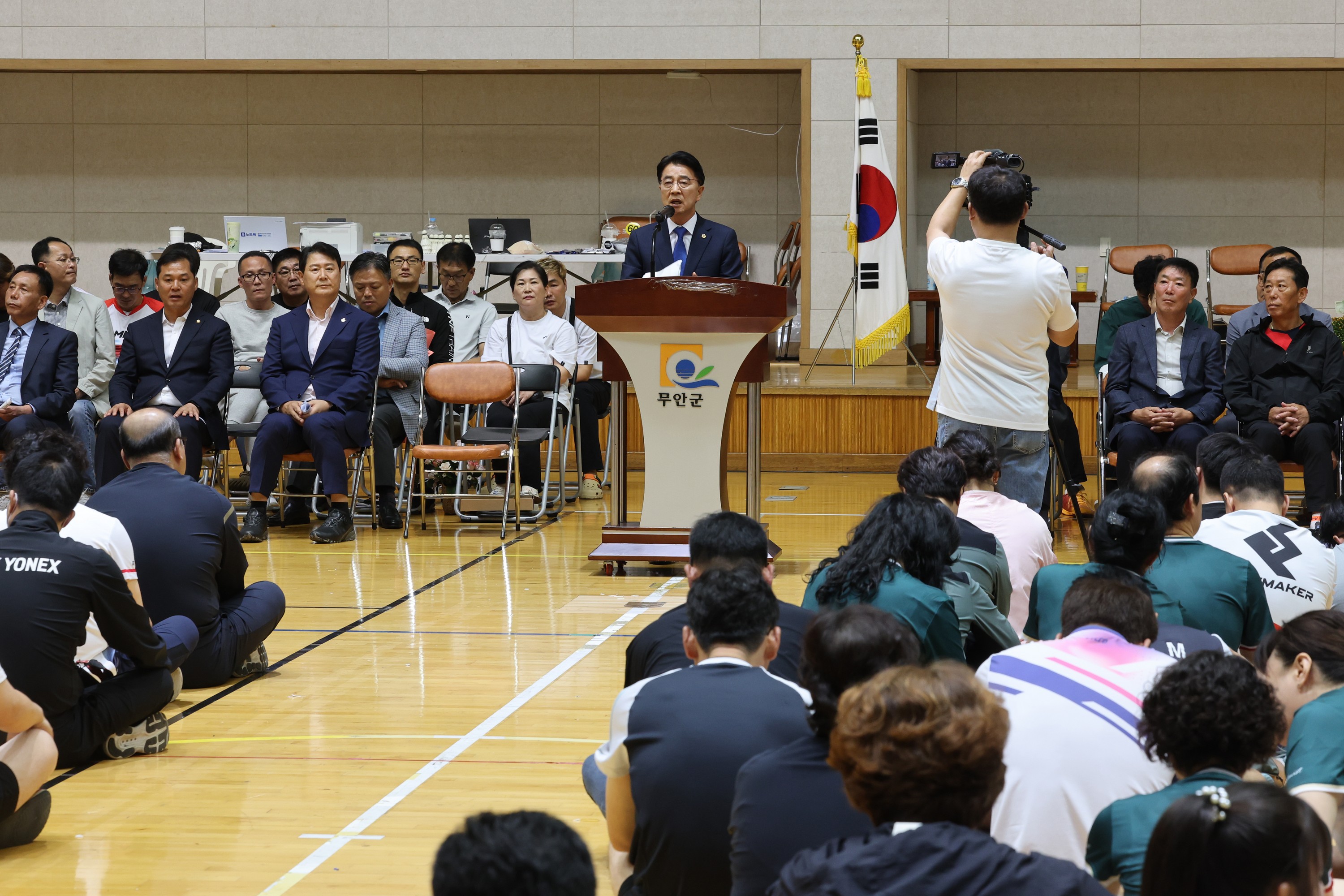 제6회 전라남도의장기 클럽최강전 배드민턴대회 첨부이미지 : 24년10월05일 제6회 전라남도의장기 클럽최강전 배드민턴대회 - 005.jpg