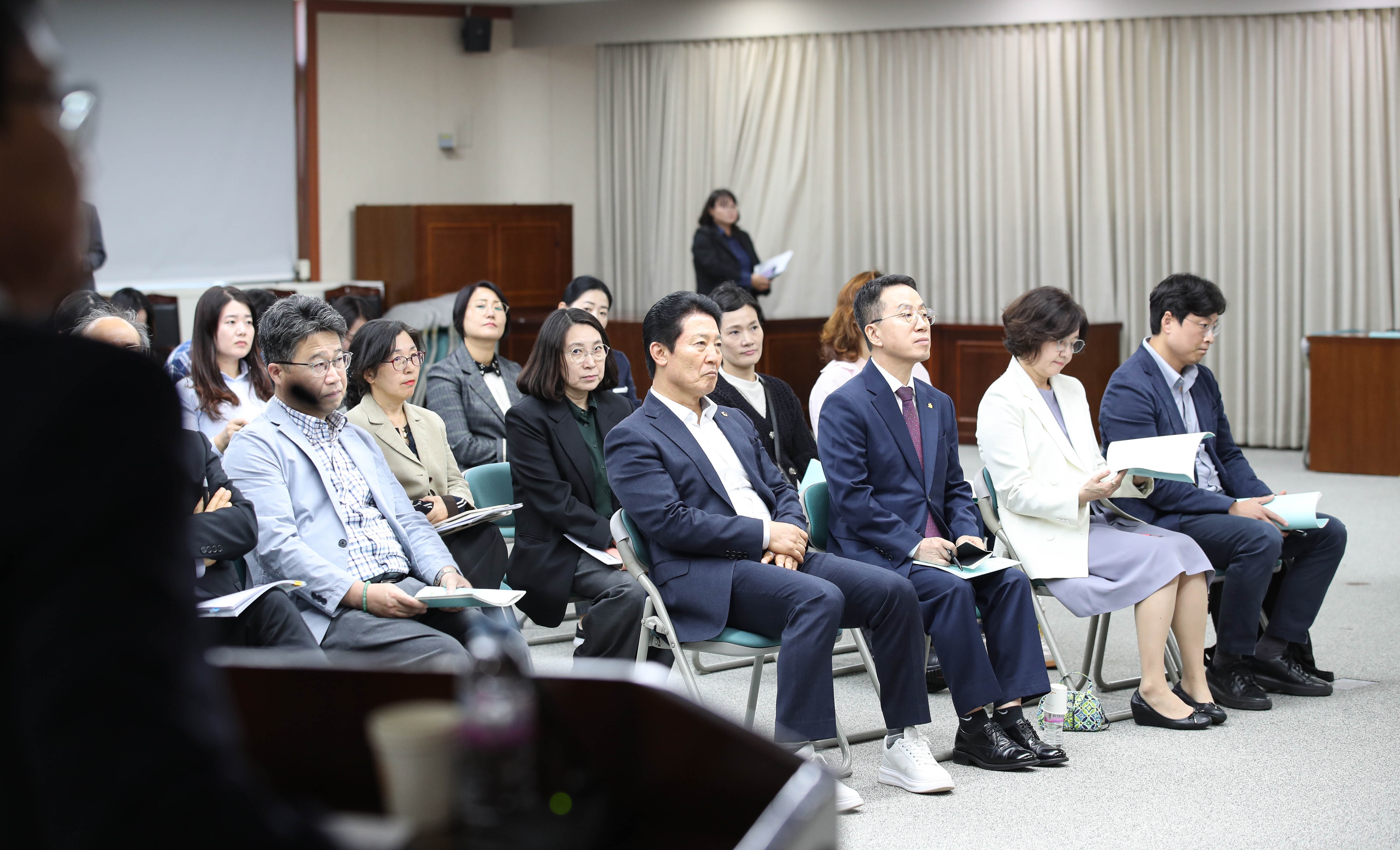 전라남도 새천년 인재육성프로젝트 시즌2 정책포럼 첨부이미지 : 24년10월30일 전라남도 새천년 인재육성프로젝트 시즌2 정책포럼_01.jpg