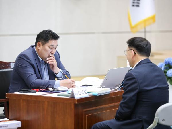 2023년 회계연도 세입,세출 결산검사 첨부이미지 : 24년04월25일 2023년 회계연도 세입세출결산검사_47.jpg