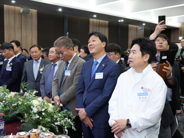 광주.전남 국회의원 당선자 초청 합동 축하 인사회 첨부이미지 : 24년04월23일 광주.전남 국회의원 당선자 초청 합동 축하 인사회 - 065.jpg