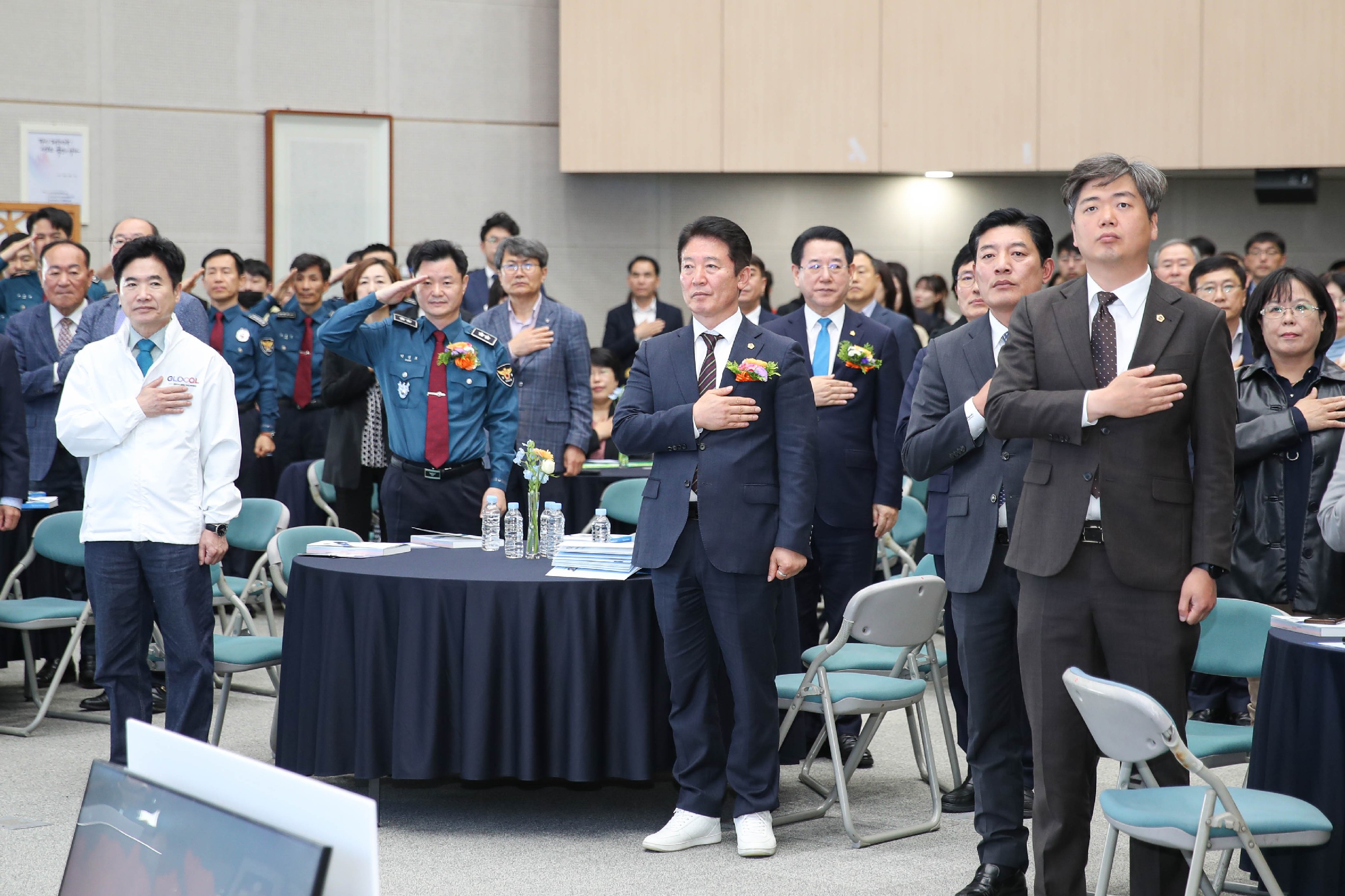 1기 자치경찰위원회 성과보고회 첨부이미지 : 24년04월17일 1기 자치경찰위원회 성과보고회_02.jpg