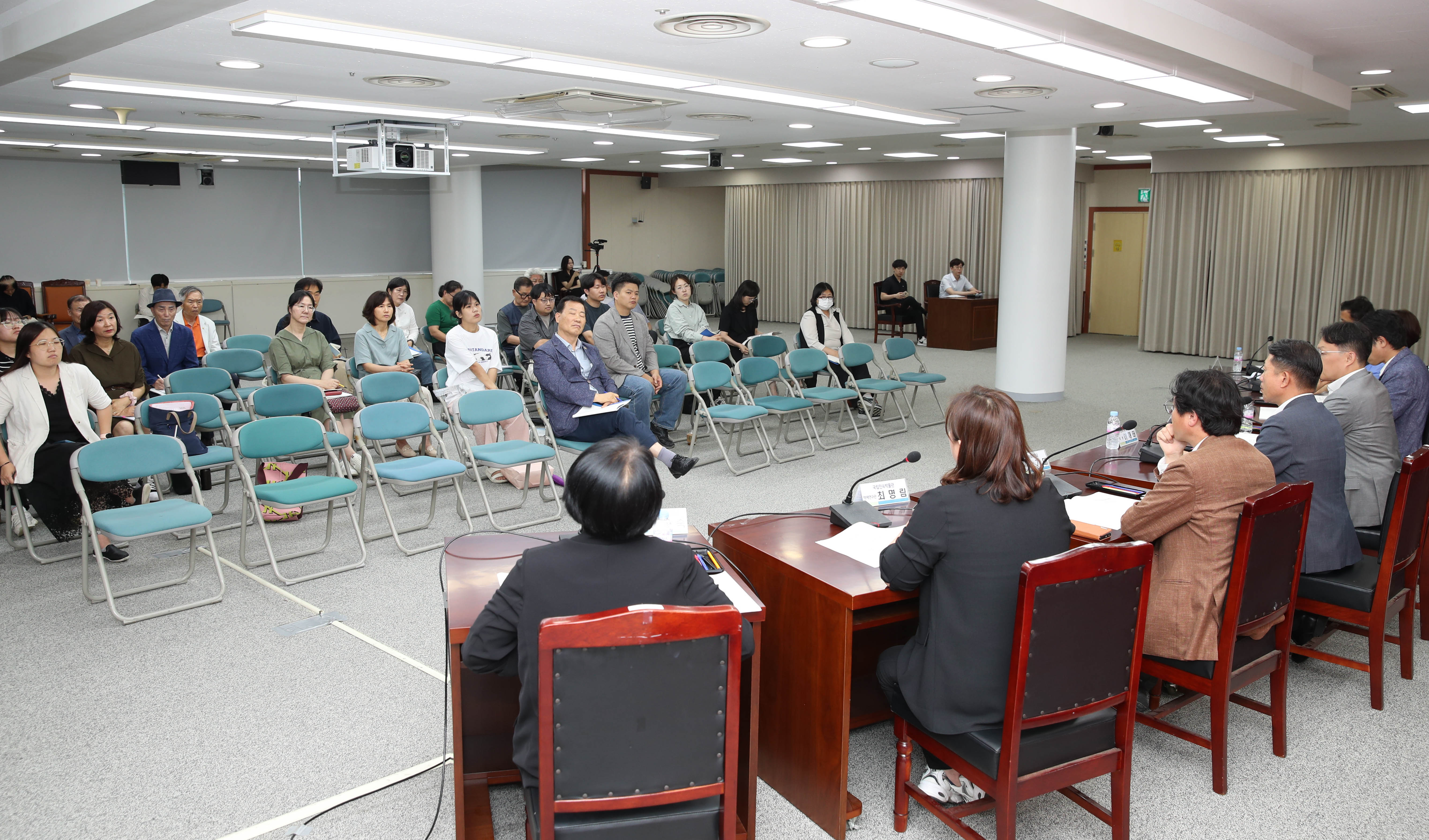 국가유산체제에 대응하는 전라남도 무형유산 정책 토론회 첨부이미지 : 24년07월18일 국가유산체제에 대응하는 전라남도 무형유산 정책 토론회_22.jpg