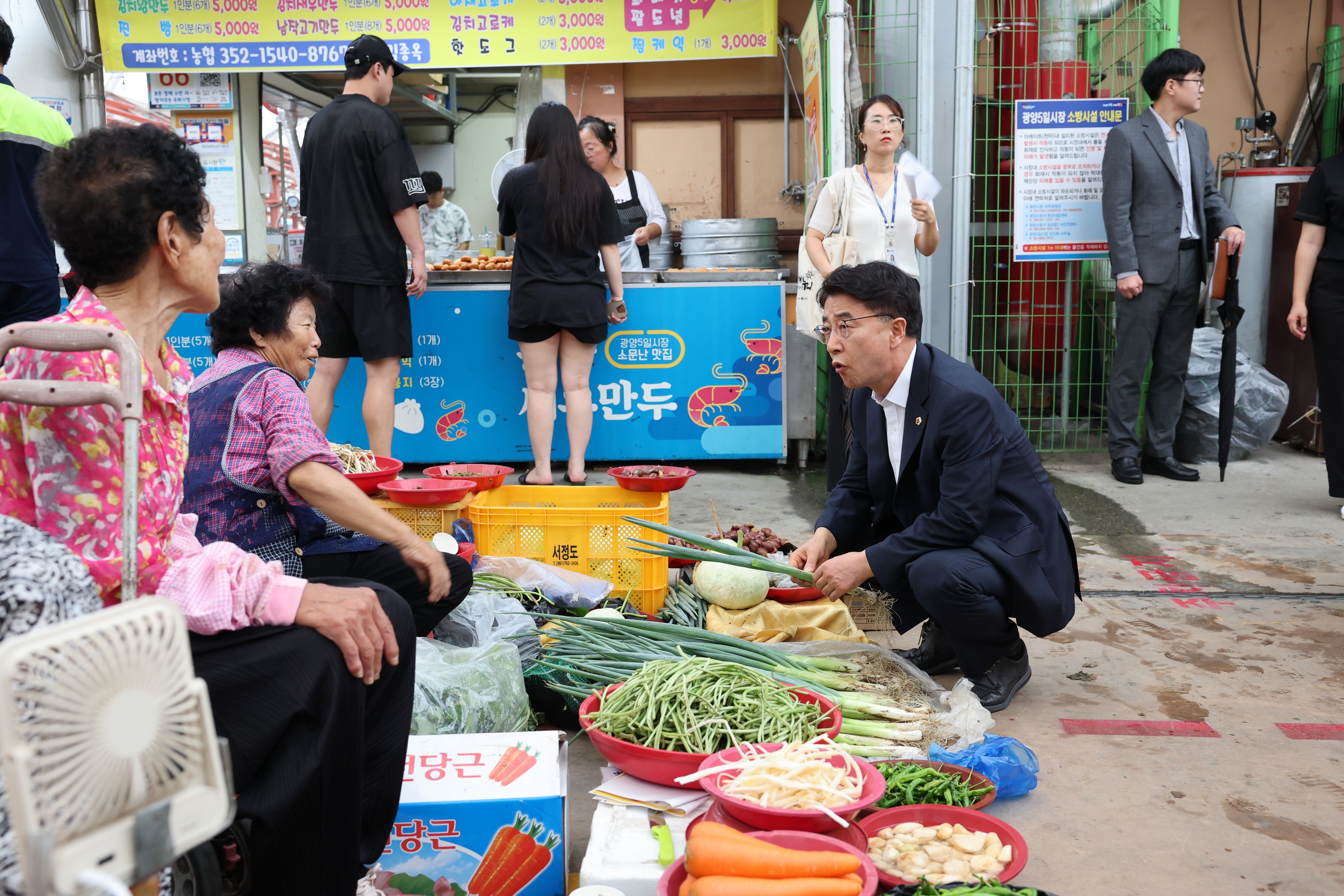 추석 명절 맞이 전통시장 장보기 첨부이미지 : 24년09월11일 추석 명절 맞이 전통시장 장보기 - 018.jpg