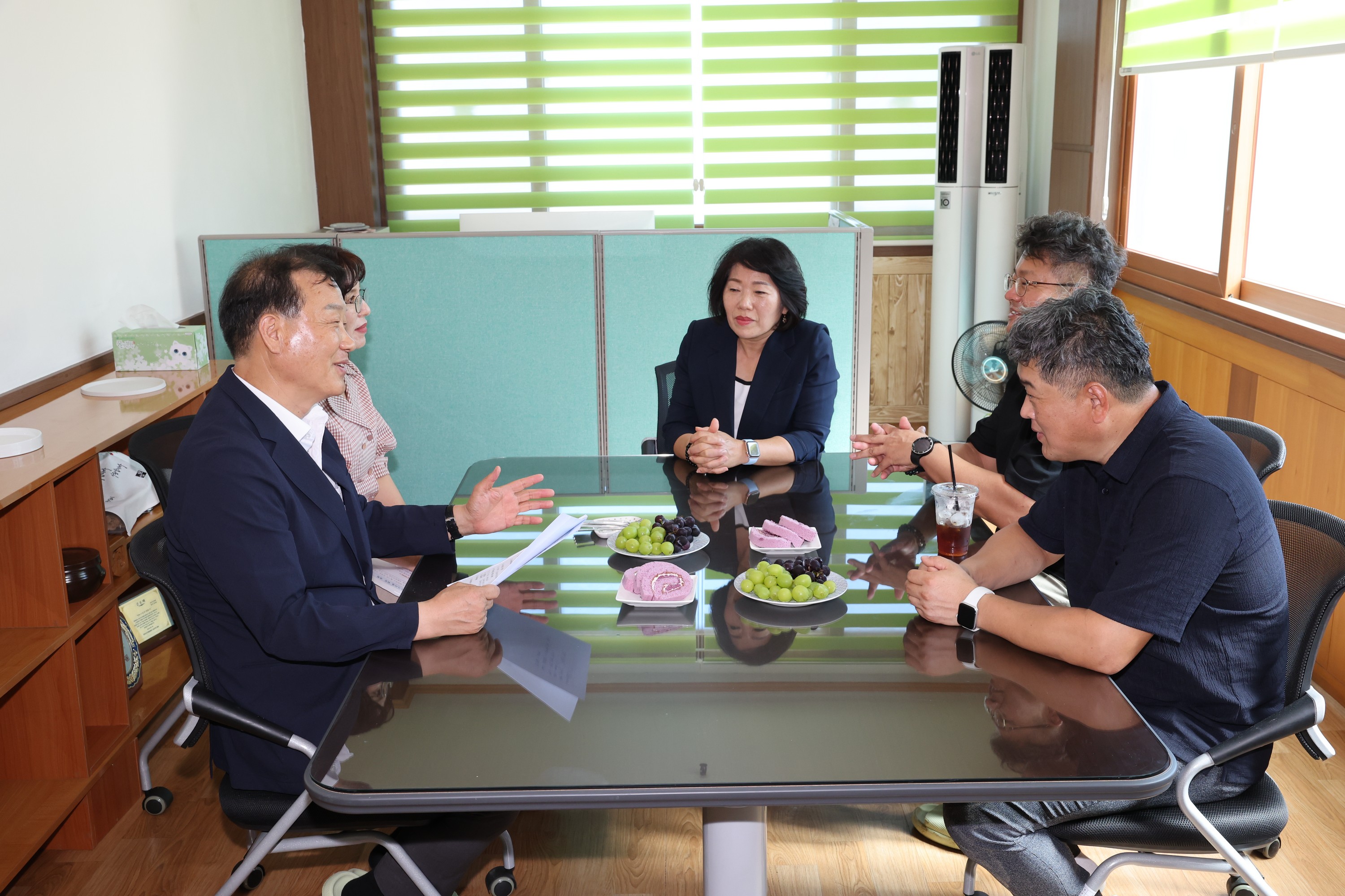 추석 명절 사회복지시설 위문 첨부이미지 : 24년09월10일 추석 명절 사회복지시설 위문 - 004.jpg