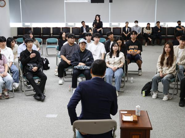 전남대학교 정치외교학과 '의회정치현장학습' 도의회방문 첨부이미지 : 24년05월24일 전남대학교 정치외교학과 