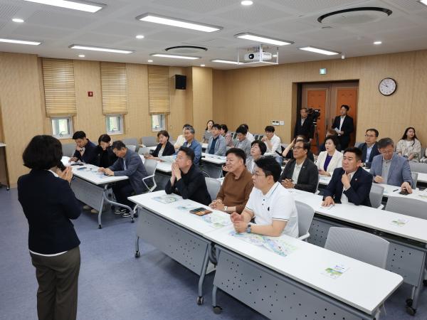 영산강 수질개선을 위한 광주-전남 시도의회 협의회 울산 태화강 국가정원 현지활동