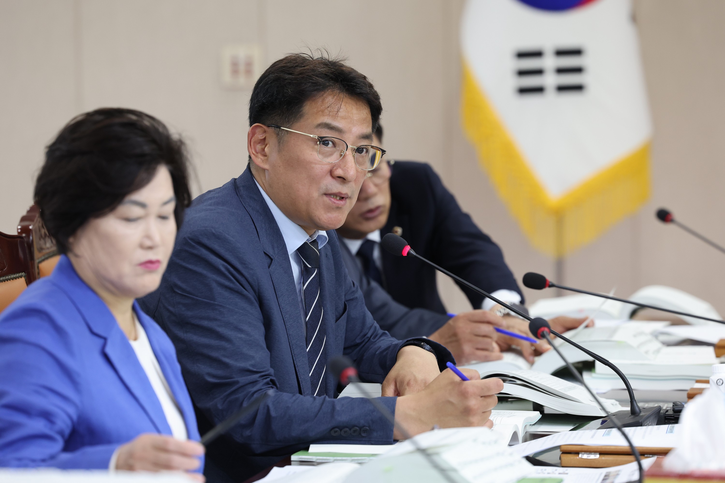 전라남도 2024년도 제1회 추경예산안 심사 첨부이미지 : 24년05월16일 2024년도 제1회 추경예산안 심사 - 077.jpg