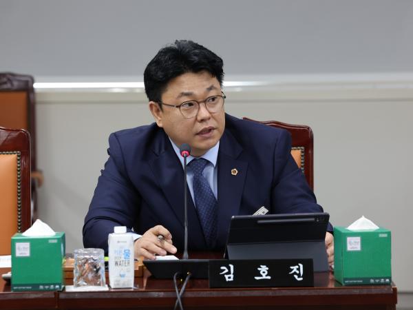 전라남도 2024년도 제1회 추경예산안 심사 첨부이미지 : 24년05월16일 2024년도 제1회 추경예산안 심사 - 014.jpg