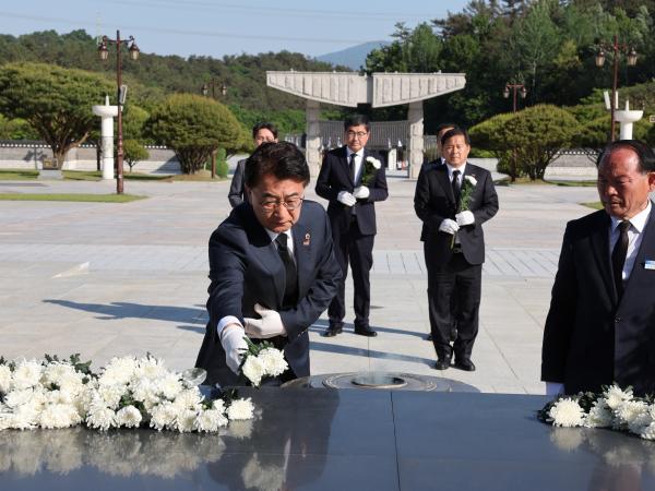 제44주년 5.18민주화운동 기념 참배