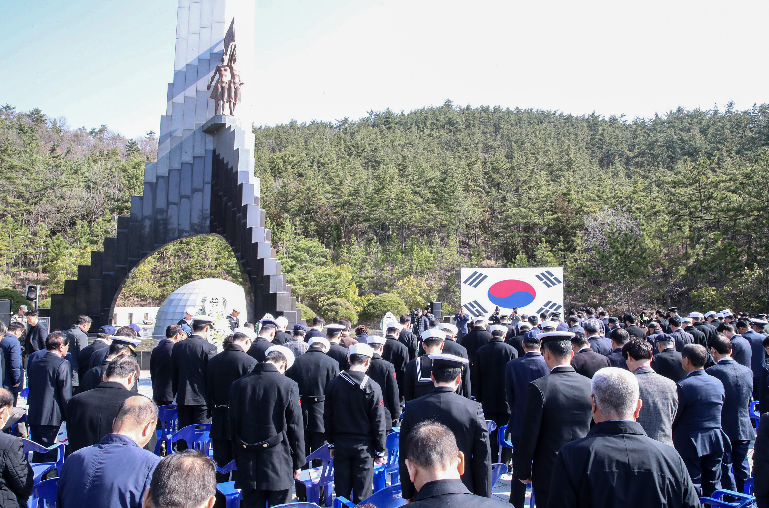 제9회 서해수호의 날 기념식 첨부이미지 : 03월22일 제9회 서해수호의 날 기념식_09.jpg