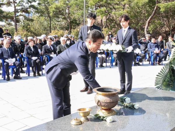 제9회 서해수호의 날 기념식 첨부이미지 : 03월22일 제9회 서해수호의 날 기념식_16.jpg