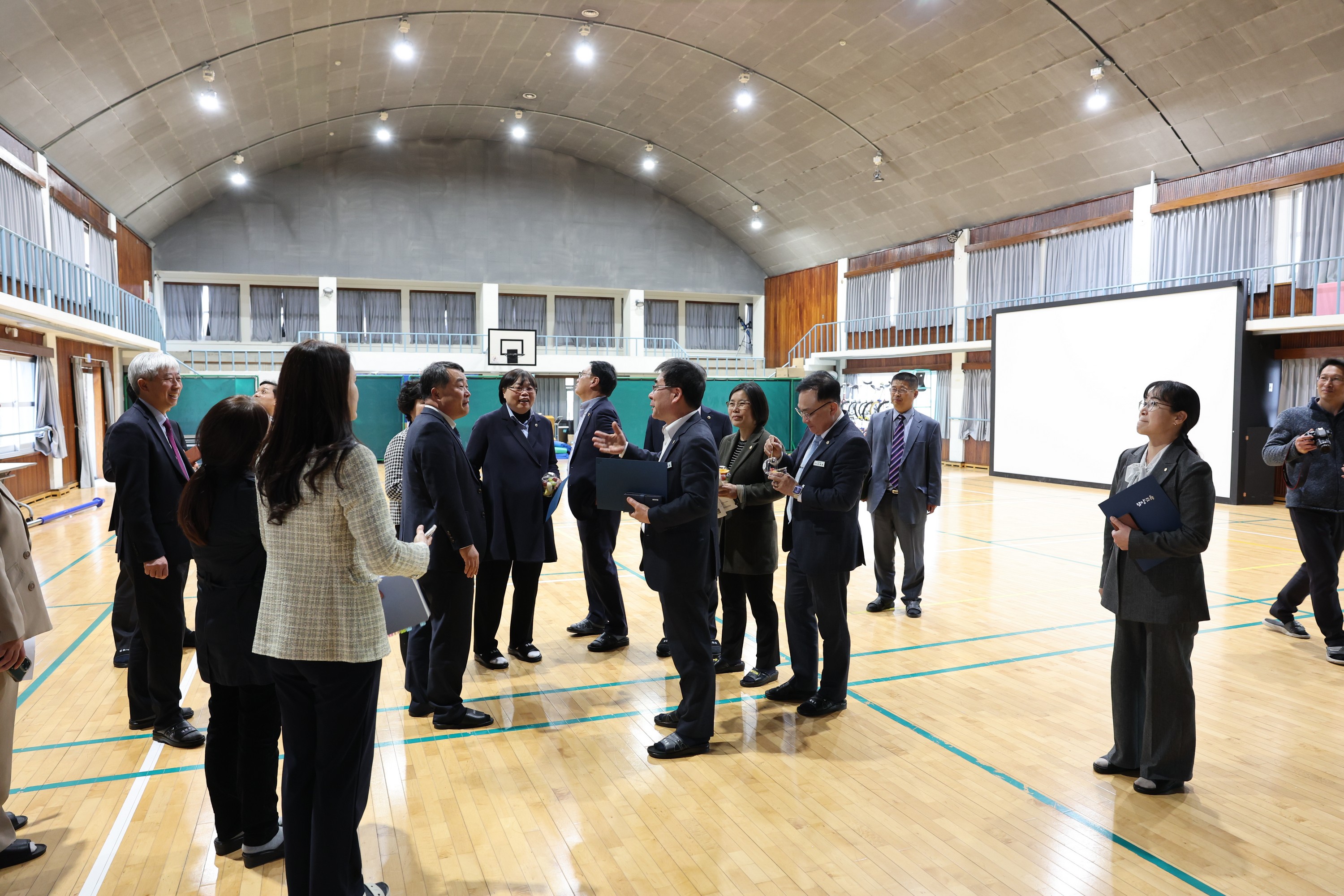 제378회 임시회 교육위원회 창평초등학교 현지활동 첨부이미지 : 24년03월18일 제378회 임시회 교육위원회 창평초등학교 현지활동 - 027.jpg